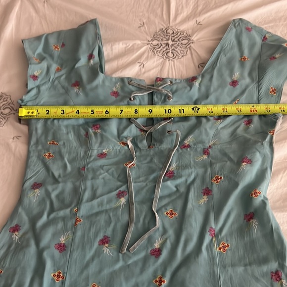 Desert Diva Floral Print Dress - Picture 5 of 5